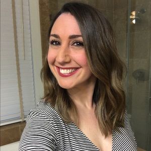 Meet your Posher, Taryn